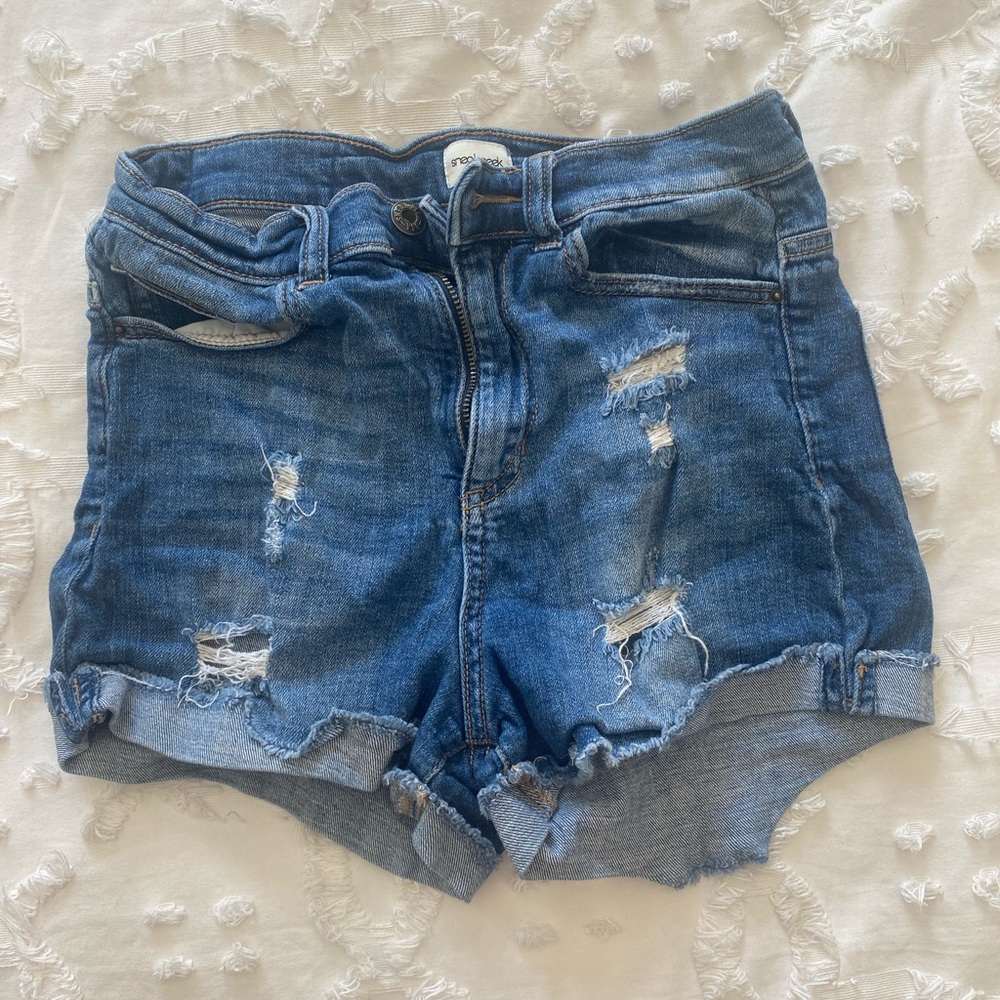 SNEAKPEEK BLUE JEAN SHORTS